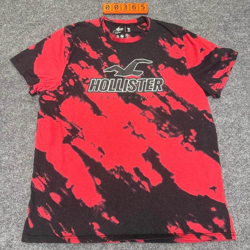 Hollister Co. red and black tie-dye sport knit tee in XL.